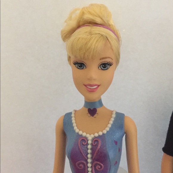 Dolls - Picture 4 of 5